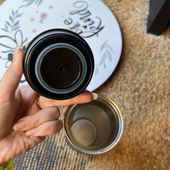 Disney Mickey Mouse New York City Travel Mug - Picture 16 of 16